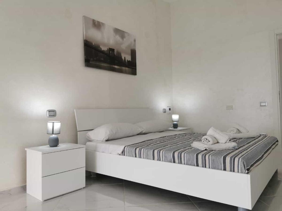 Villa Ludo A Zambrone Tropea Exterior photo
